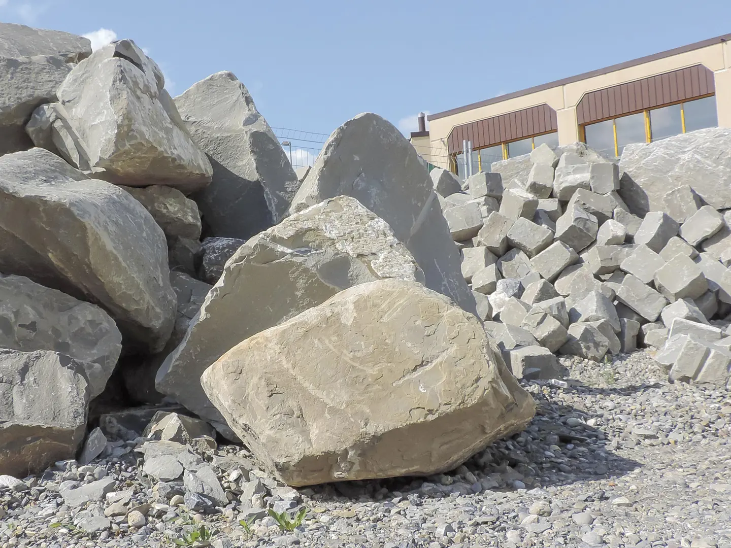 Unternehmen Stein Kies 150Proz